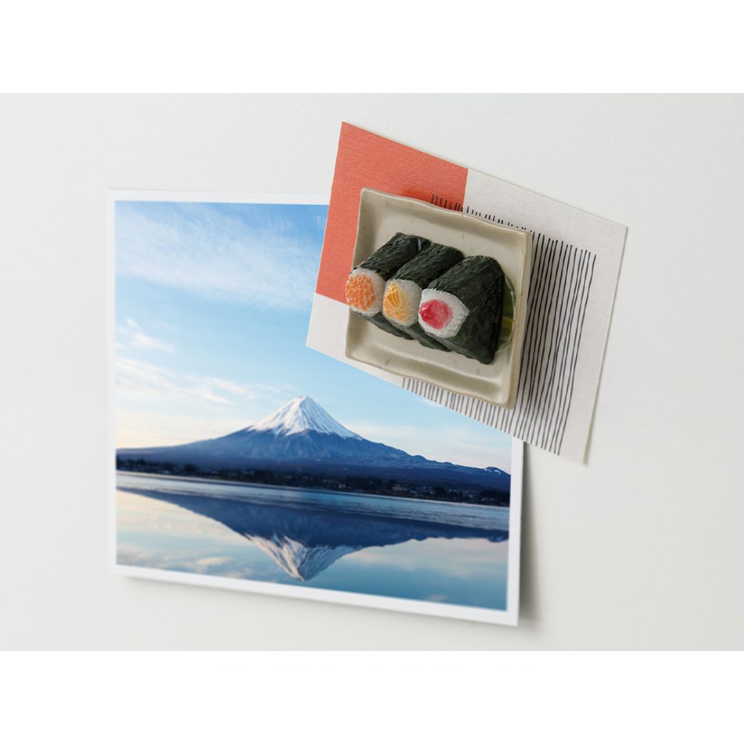Midori Miniture Magnet Onigiri