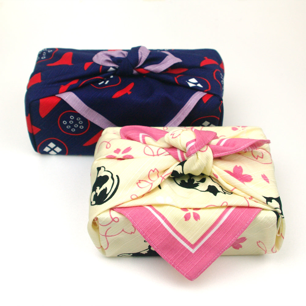 Cadeaus inpakken met een furoshiki, tenugui of Japans papier
