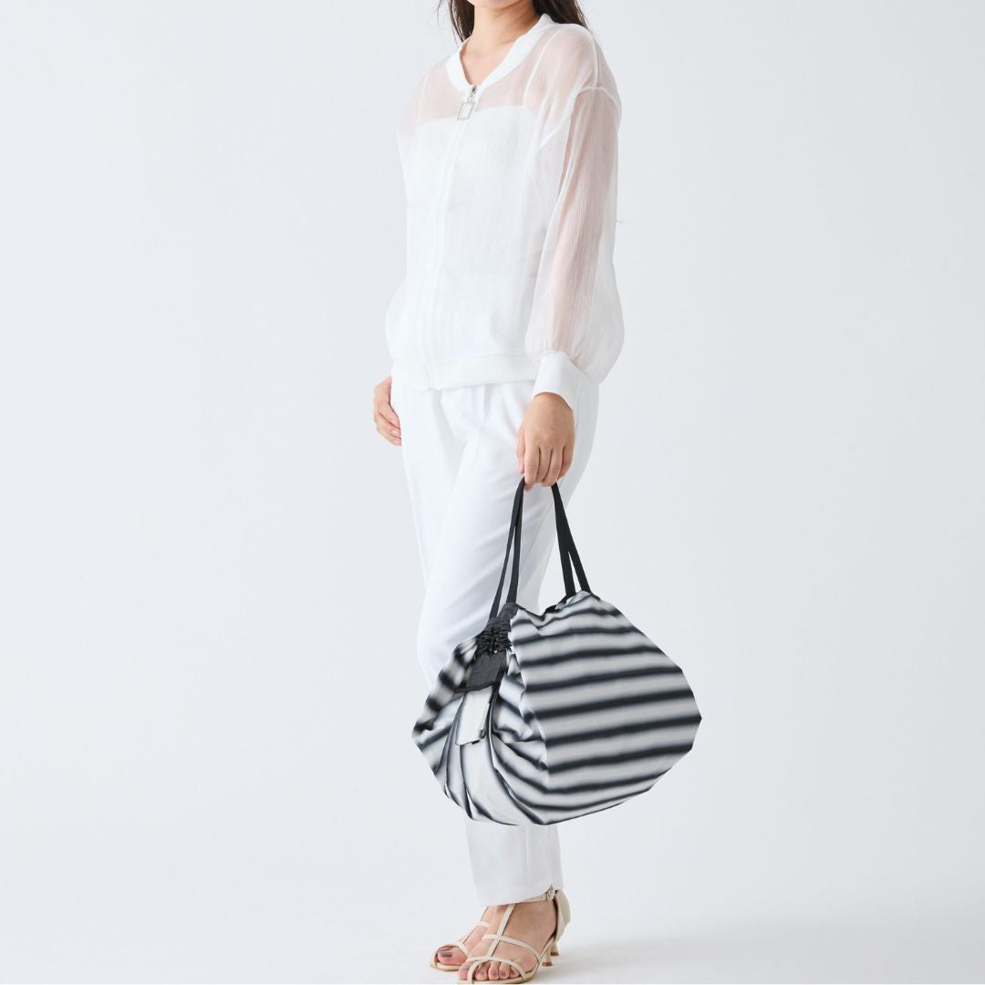 Shupatto Foldable Bag Highlight Black – opvouwbare tas M (15L) van polyester