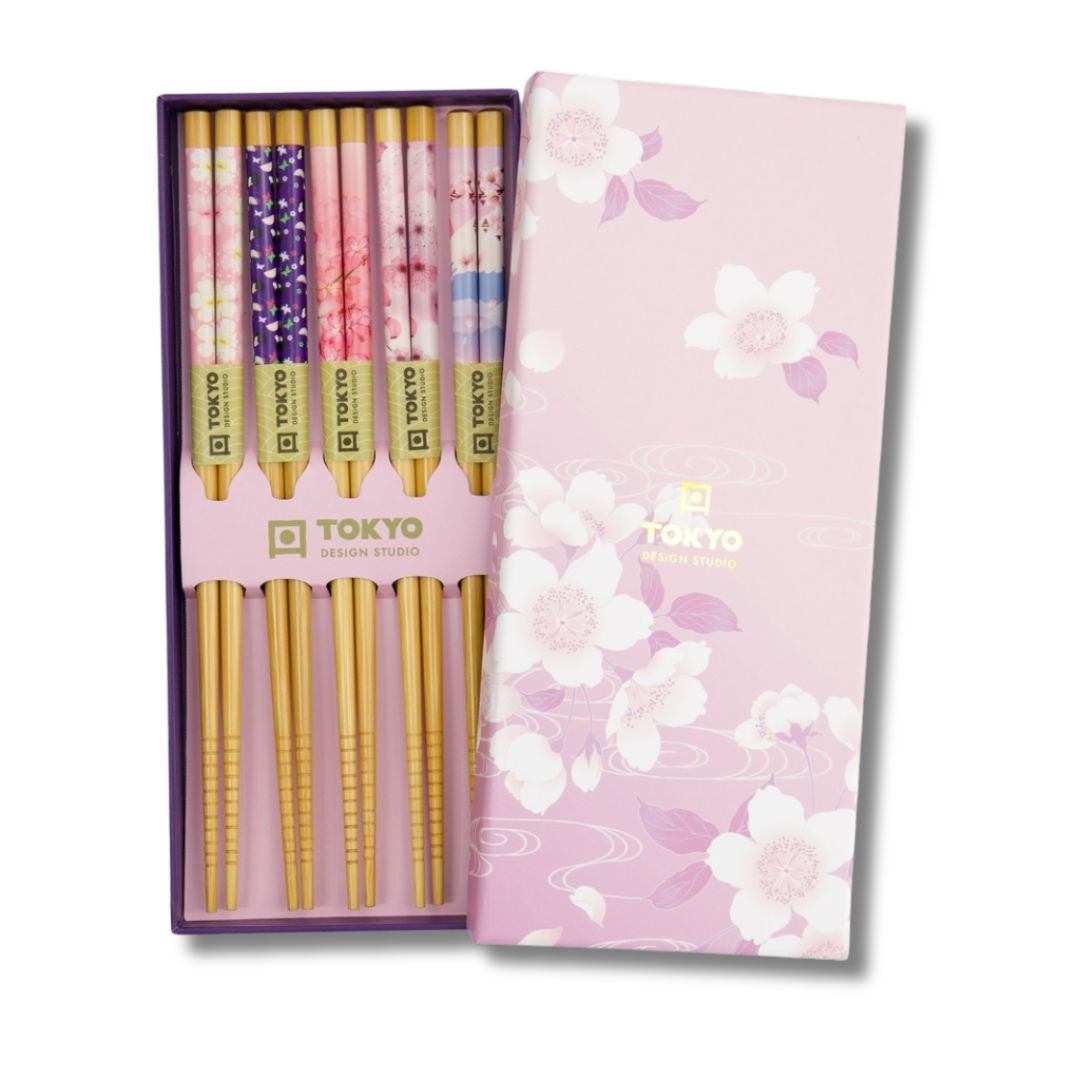 Maak je Japanse diner compleet met deze set Japanse bamboe eetstokjes