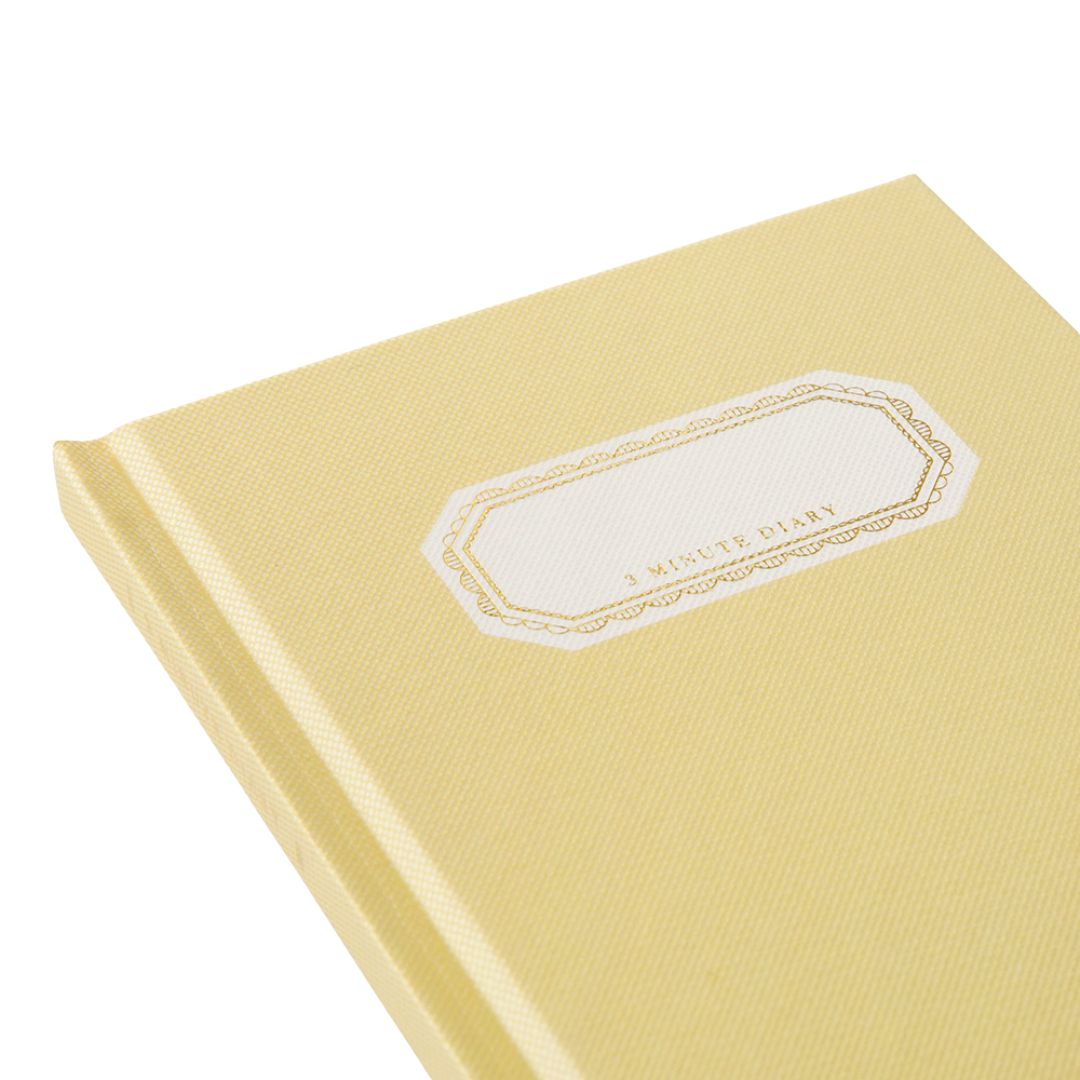 Met de Midori 3-Minute Diary heb je een notebook gevuld met Japans papier