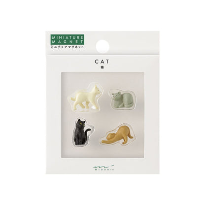 Midori Miniture Magnet Cats