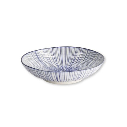 Nippon Blue pastabord van Japans aardenwerk met indigo-blauw patroon – Roppongi.nl