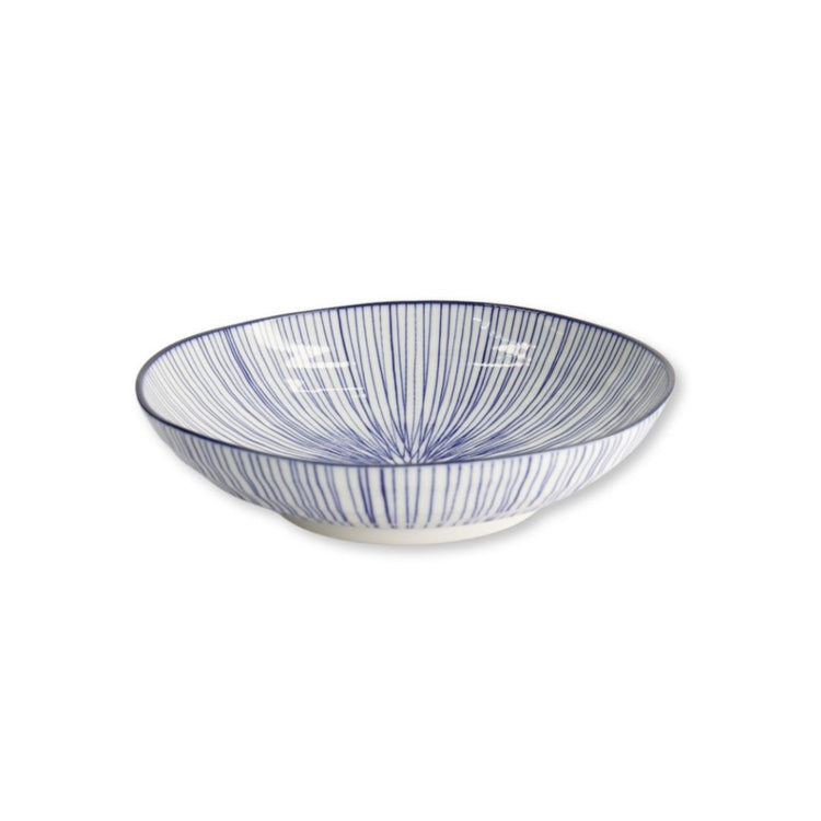 Nippon Blue pastabord van Japans aardenwerk met indigo-blauw patroon – Roppongi.nl