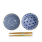 Tokyo Design Studio Tayo kommenset in blauw-wit patroon met chopsticks, ideaal voor ramen of udon.